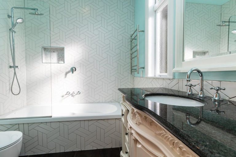 Photo of property in 8 Hoggard Street, Vogeltown, Wellington, 6021