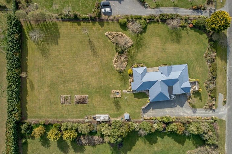 Photo of property in 10 Piako Drive, Darfield, 7571