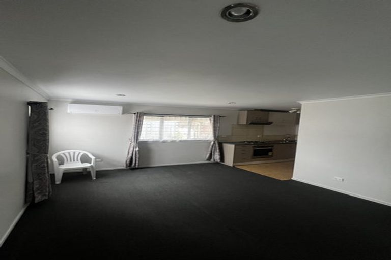 Photo of property in 6 Iliad Place, Wiri, Auckland, 2104