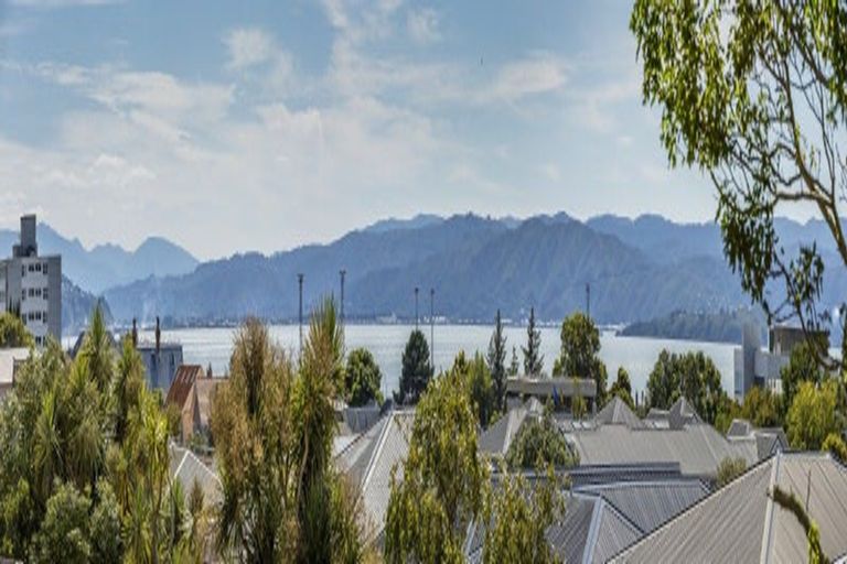 Photo of property in 31/125 Grant Road, Thorndon, Wellington, 6011