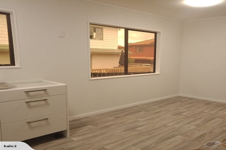 Photo of property in 4/107 Hutchinson Avenue, New Lynn, Auckland, 0600