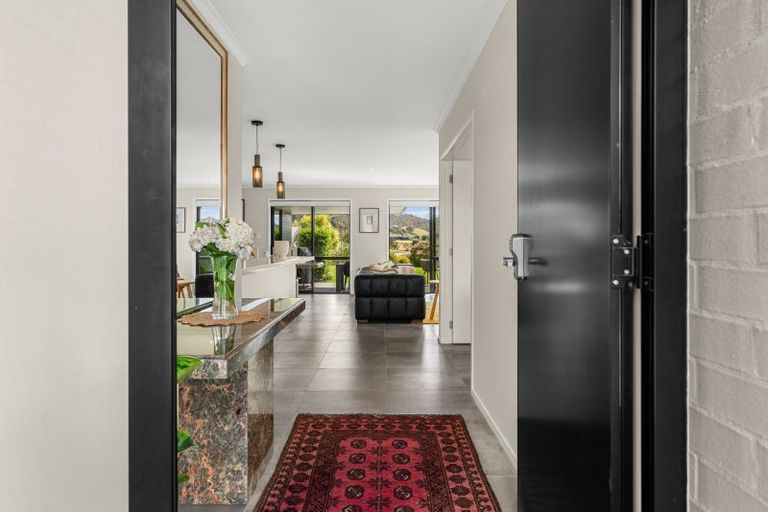 Photo of property in 32 Robert Hastie Drive, Mangawhai, 0573