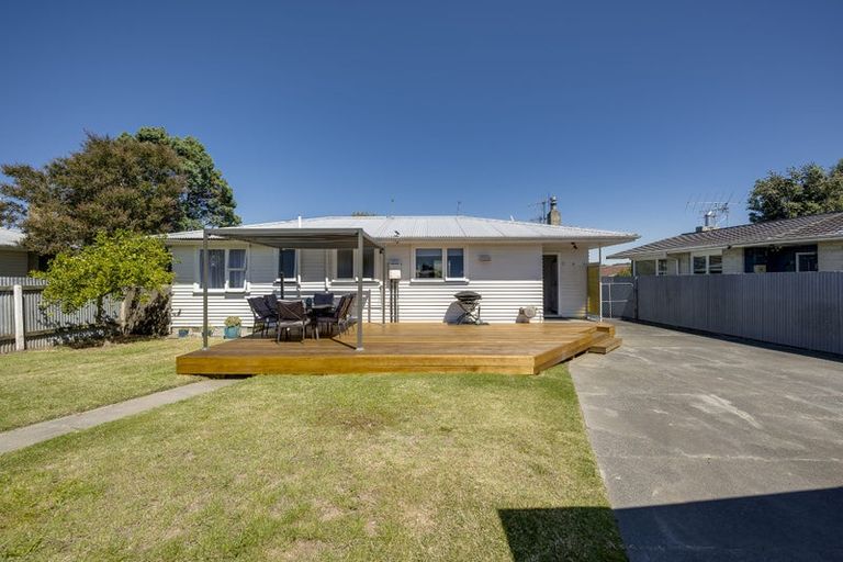 Photo of property in 32 Coventry Avenue, Tamatea, Napier, 4112