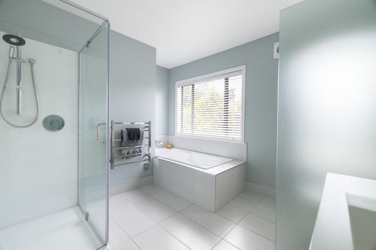 Photo of property in 16 Santa Barbara Drive, Papamoa Beach, Papamoa, 3118