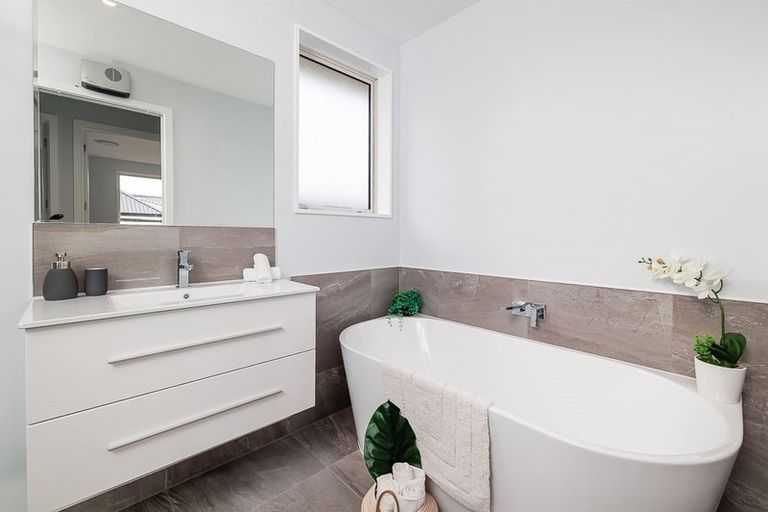 Photo of property in 4 Hollard Crescent, Lincoln, 7608