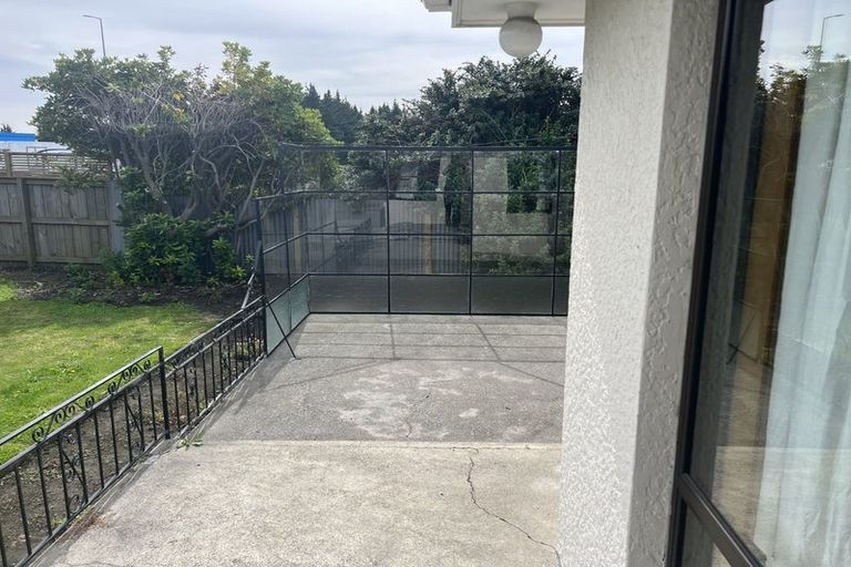 Photo of property in 510 Sawyers Arms Road, Harewood, Christchurch, 8051