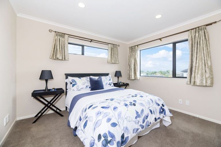 Photo of property in 4 Melness Place, Flat Bush, Auckland, 2016