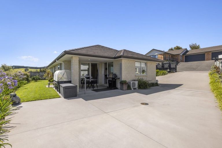 Photo of property in 18 Elena Place, Welcome Bay, Tauranga, 3112