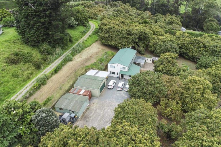 Photo of property in 680 Welcome Bay Road, Waitao, Tauranga, 3175