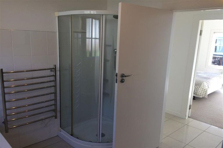 Photo of property in 281 Muritai Road, Eastbourne, Lower Hutt, 5013