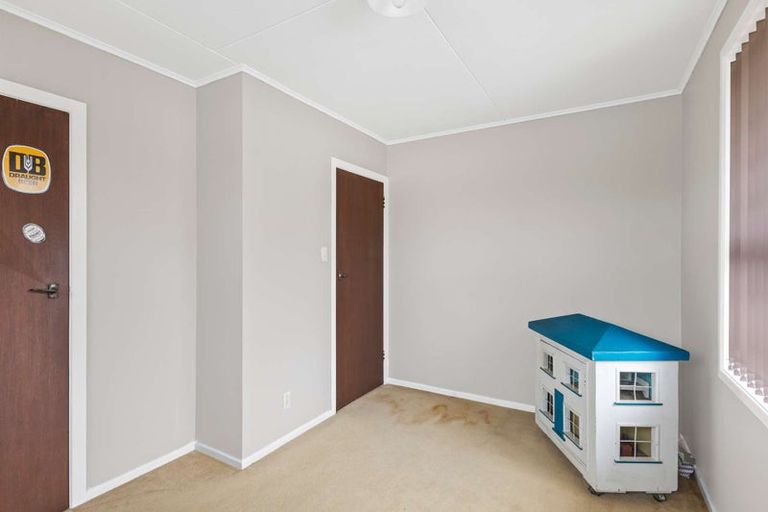 Photo of property in 13 Lantana Avenue, Bell Block, New Plymouth, 4312