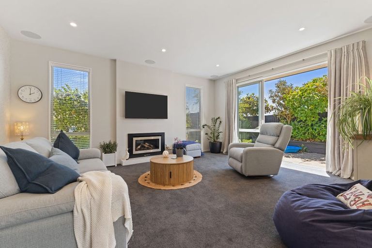 Photo of property in 84 Metehau Street, Marshland, Christchurch, 8083