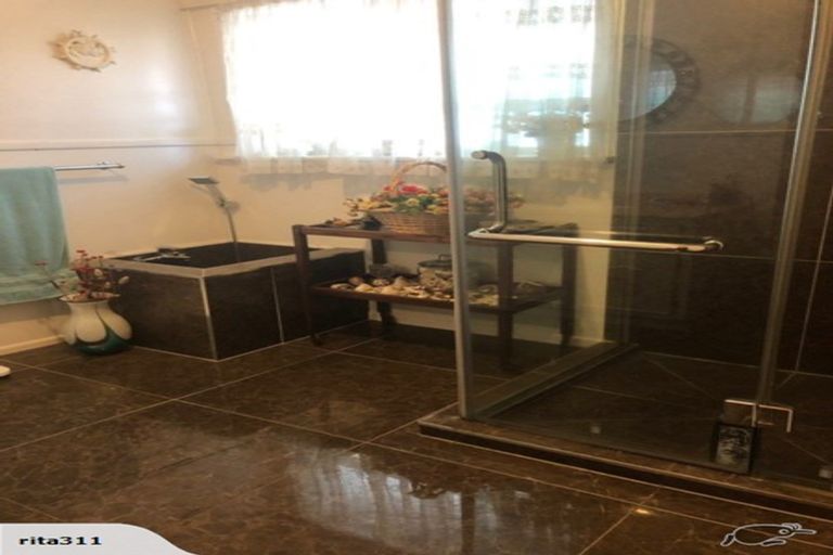 Photo of property in 28 Browns Avenue, Pakuranga, Auckland, 2010