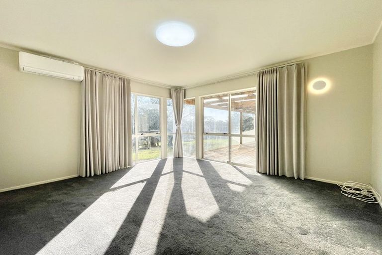 Photo of property in 26 Dale Road, Whenuapai, Auckland, 0618