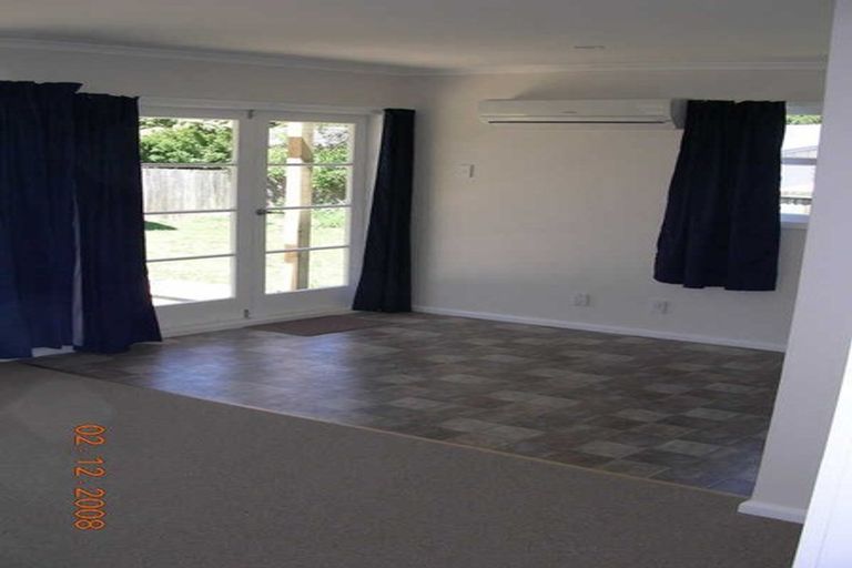 Photo of property in 38 Hollyford Avenue, Bryndwr, Christchurch, 8053