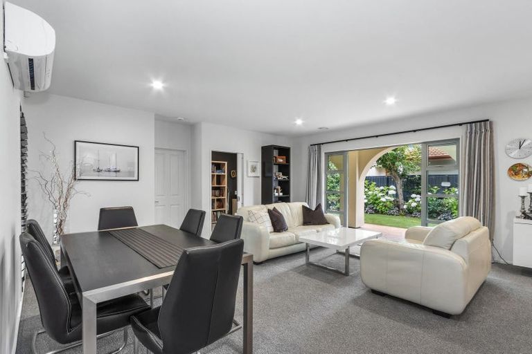 Photo of property in 25 Caleb Place, Northwood, Christchurch, 8051