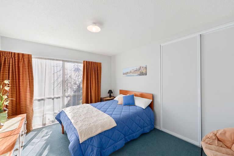 Photo of property in 1a Whaka Terrace, Huntsbury, Christchurch, 8022