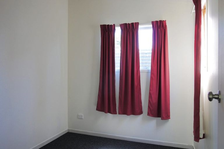 Photo of property in 24 Manchester Street, Takaro, Palmerston North, 4412