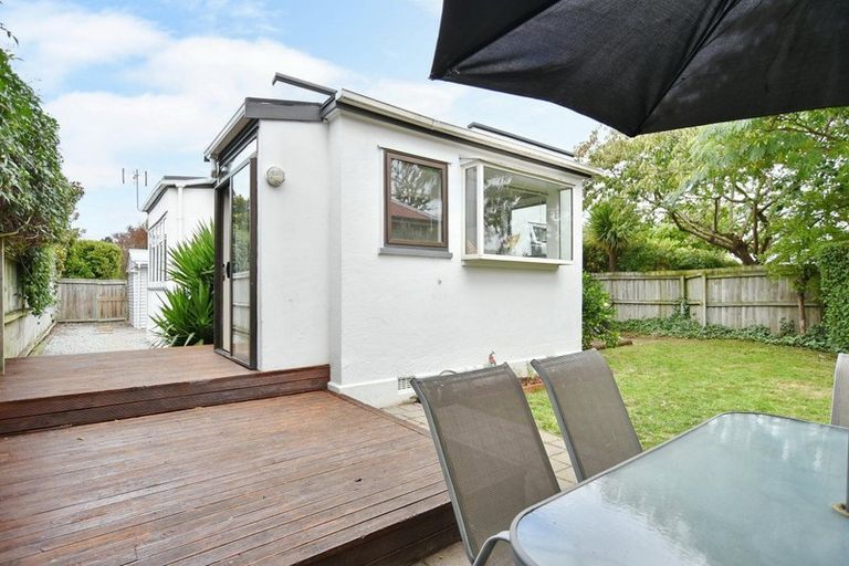 Photo of property in 2 Swynford Lane, Spreydon, Christchurch, 8024