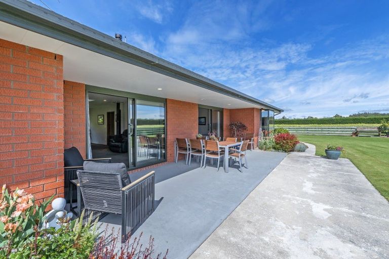 Photo of property in 1797 Clintons Road, Darfield, 7571