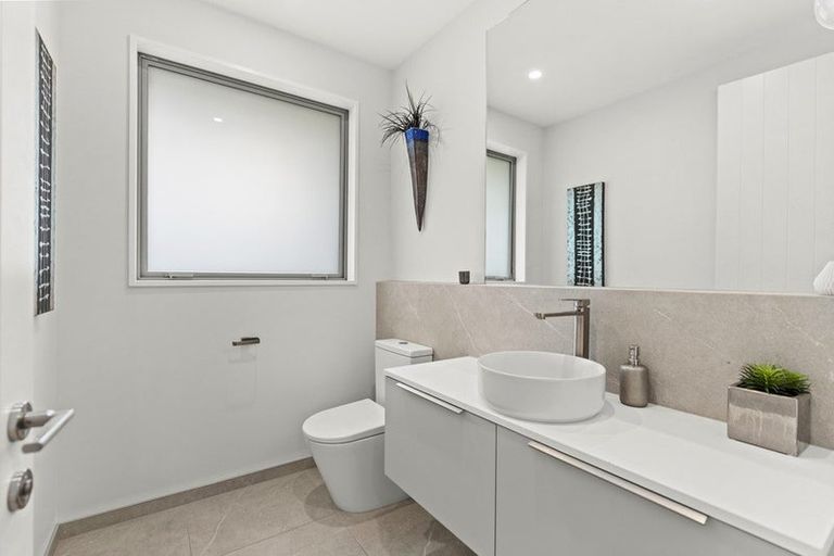 Photo of property in 69 Tulett Park Drive, Casebrook, Christchurch, 8051