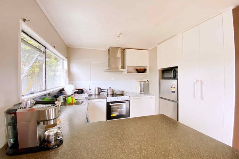 Photo of property in 1/163 Rathgar Road, Henderson, Auckland, 0610