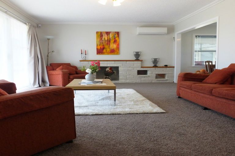 Photo of property in 19 Oban Avenue, Glenview, Hamilton, 3206