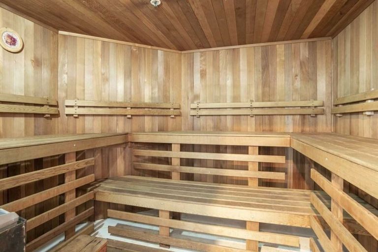 Photo of property in 3f/175 Hurstmere Road, Takapuna, Auckland, 0622