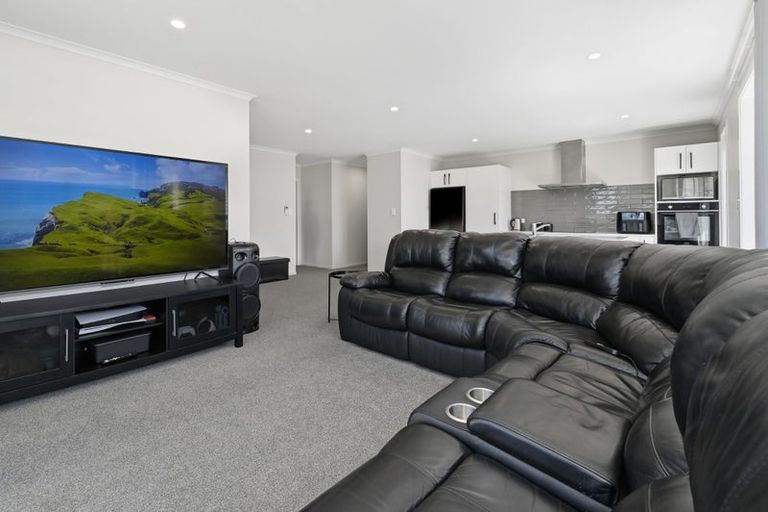 Photo of property in 4 Ratahi Way, Omokoroa, 3114