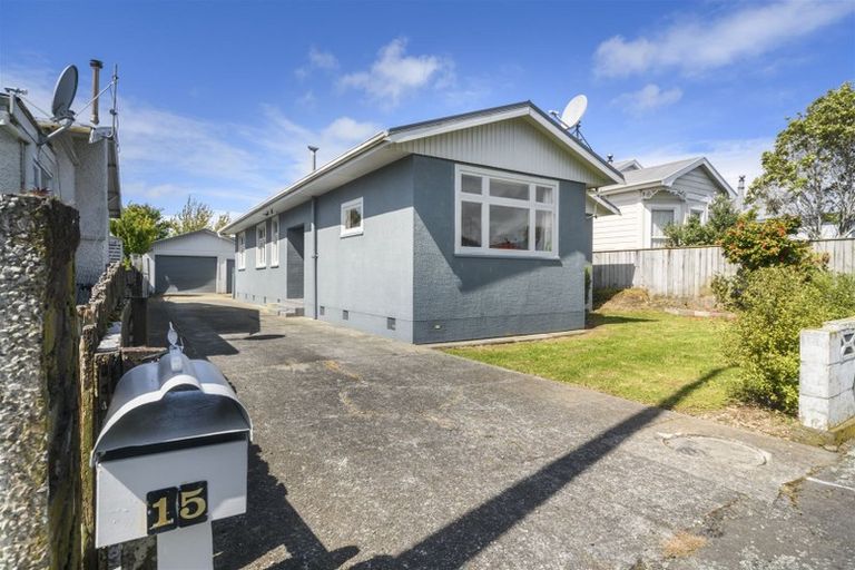 Photo of property in 15 Waldegrave Street, Palmerston North, 4410
