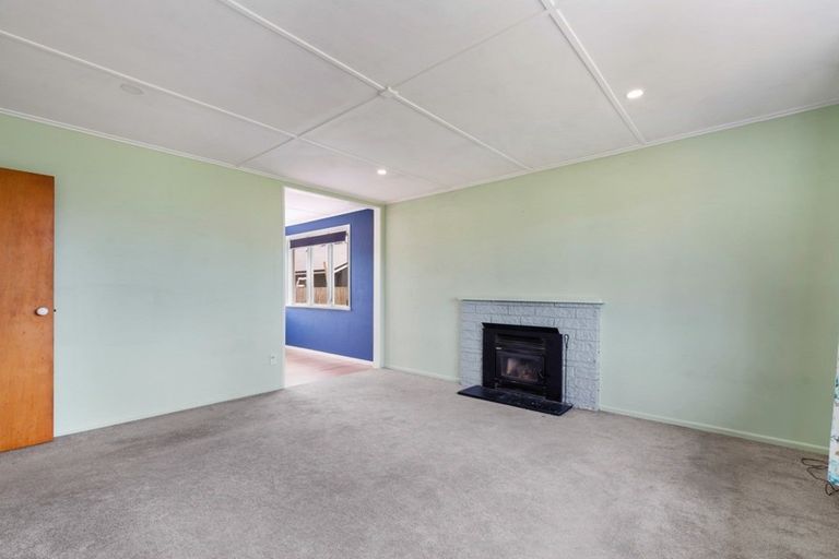 Photo of property in 6 Kahu Street, Utuhina, Rotorua, 3015