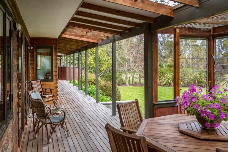 Photo of property in 620 Te Whiti Road, Te Whiti, Masterton, 5884