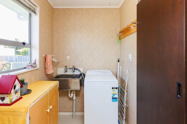 Photo of property in 26 Meadowbrook Drive, Cloverlea, Palmerston North, 4412