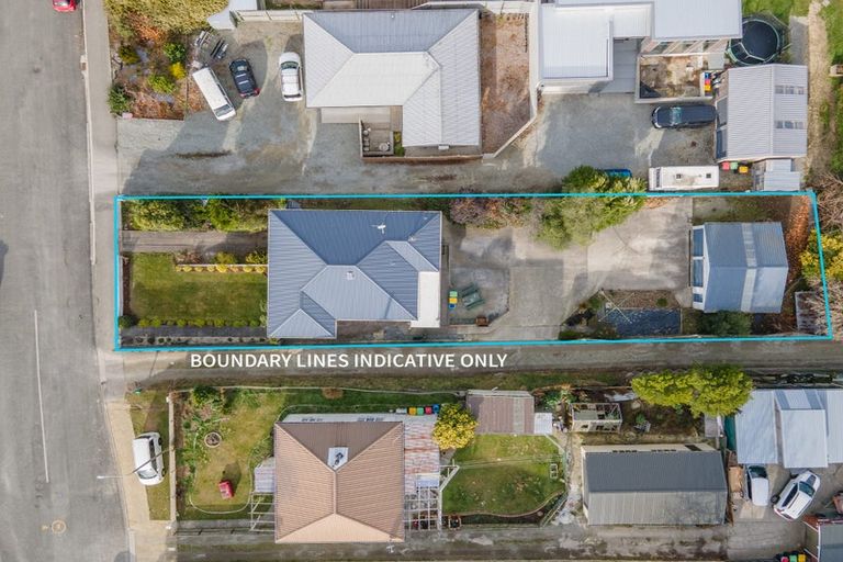 Photo of property in 10 Avenue Road, West End, Timaru, 7910