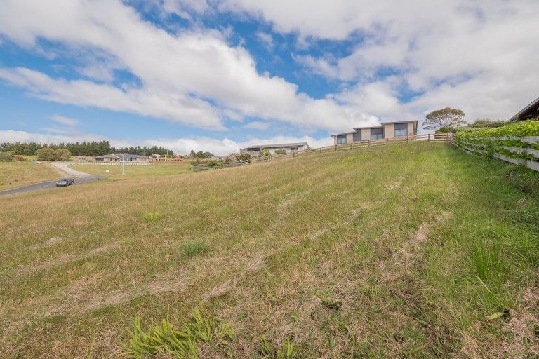 Photo of property in 6 Midgard Road, Coopers Beach, 0420