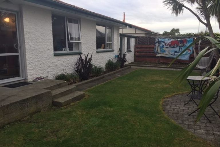Photo of property in 11a Martyn Street, Rangiora, 7400