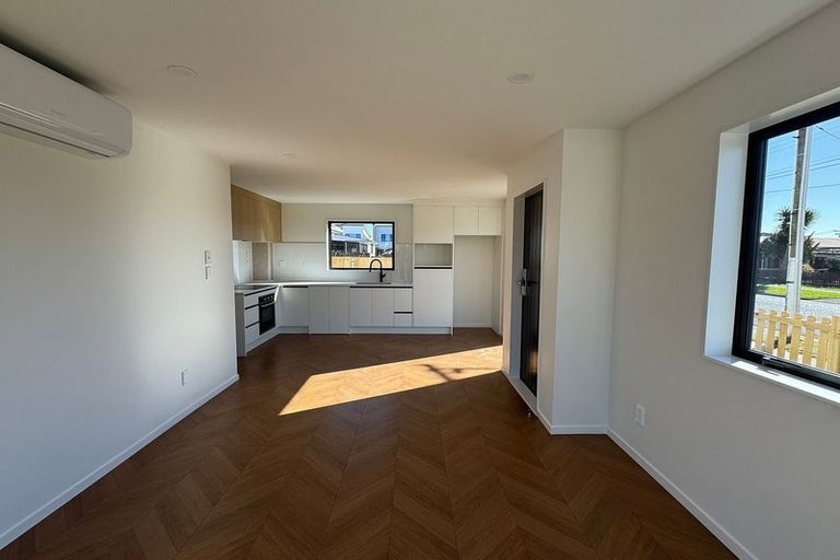 Photo of property in 16 Caspar Road, Papatoetoe, Auckland, 2025