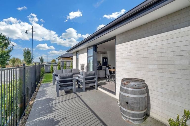 Photo of property in 38 Pakohe Street, Pegasus, 7612