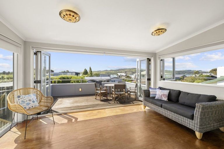 Photo of property in 19 Taipari Avenue, Raglan, 3225