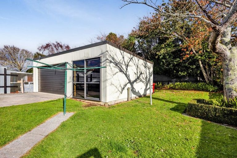 Photo of property in 35 Fantham Street, Hawera, 4610