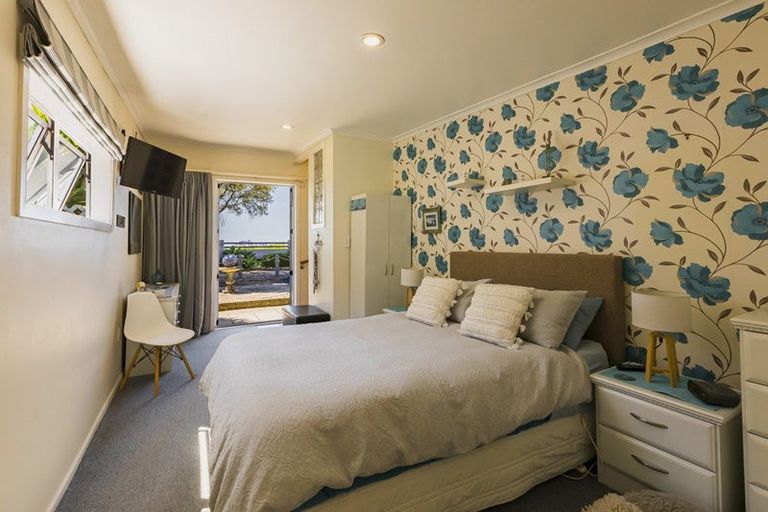 Photo of property in 236 Whirinaki Road, Eskdale, Napier, 4182