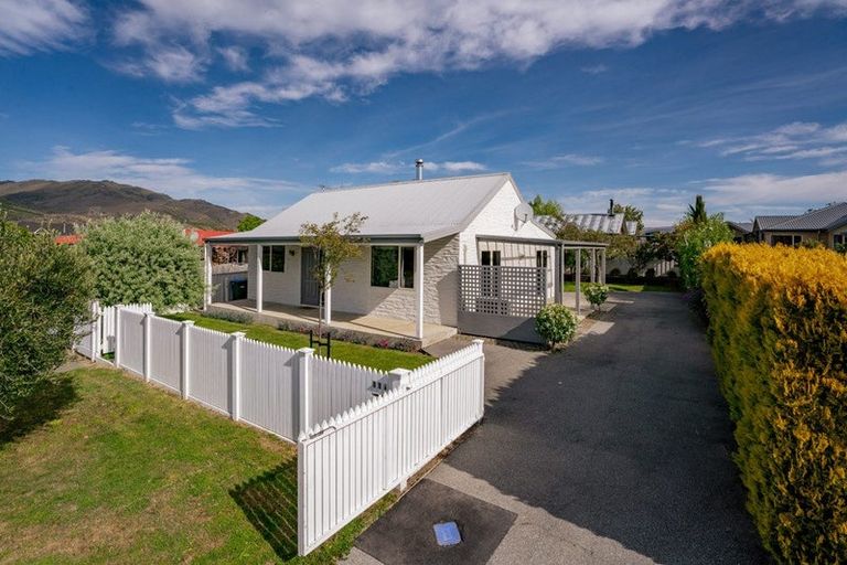 Photo of property in 11a Carlow Place, Cromwell, 9310