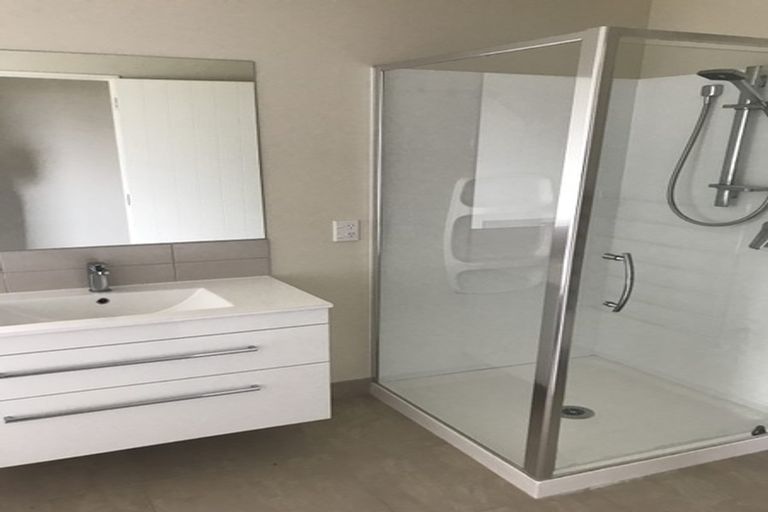 Photo of property in 11 Pakura Street, Pegasus, 7612