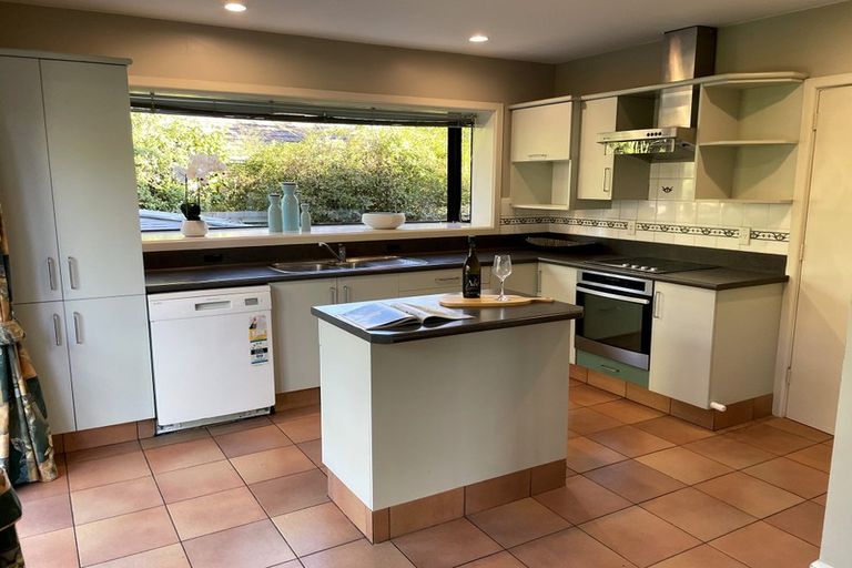 Photo of property in 4 Deloraine Street, Somerfield, Christchurch, 8024