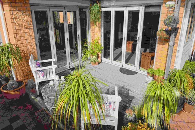 Photo of property in 9 Edgewater Grove, Whakatane, 3120