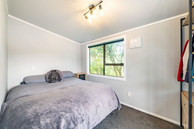 Photo of property in 6 Chatsworth Road, Silverstream, Upper Hutt, 5019