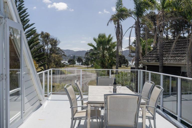 Photo of property in 5 Vista Paku, Pauanui, Hikuai, 3579