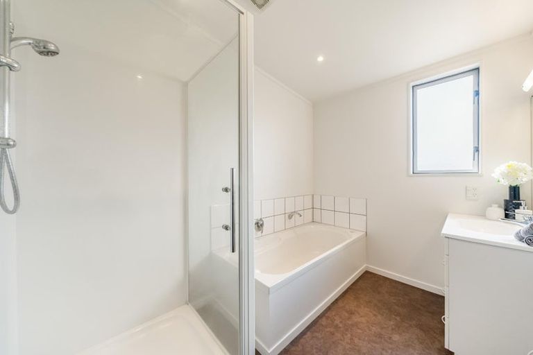 Photo of property in 154a Tirohanga Road, Tirohanga, Lower Hutt, 5010