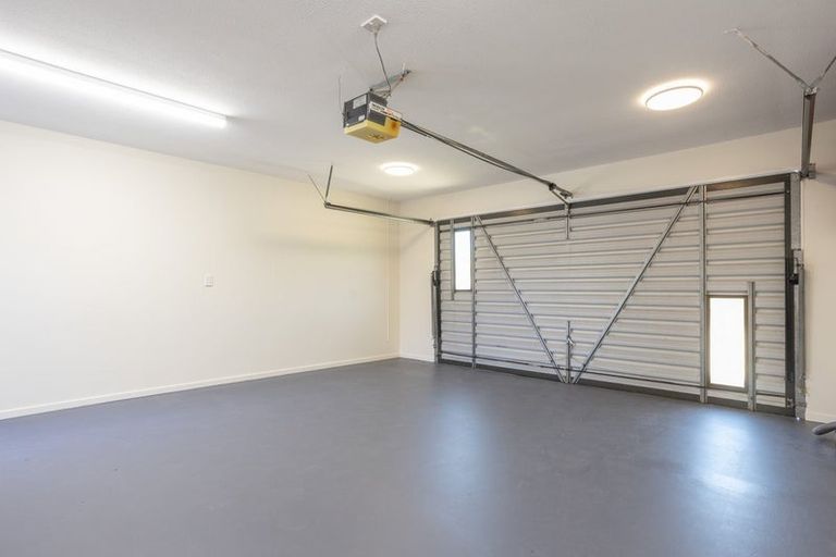 Photo of property in 2/23a Meadow Street, Papanui, Christchurch, 8052