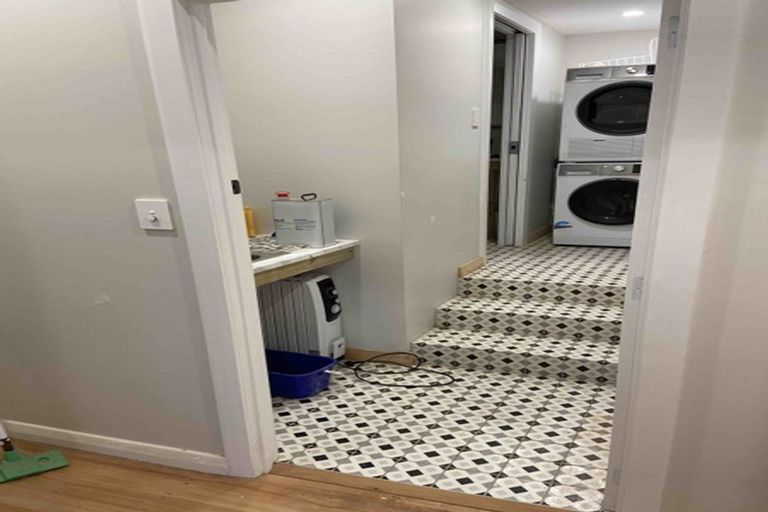 Photo of property in 97 Scenic Drive, Titirangi, Auckland, 0604